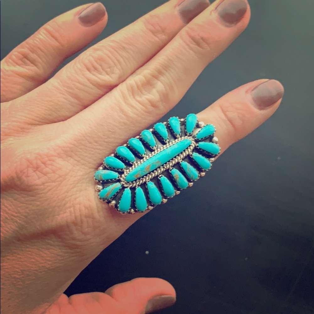Goldielew Ring